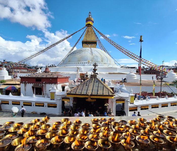 Yoga y Meditacion en Nepal Himalayas Boudhanath Ambica Devi