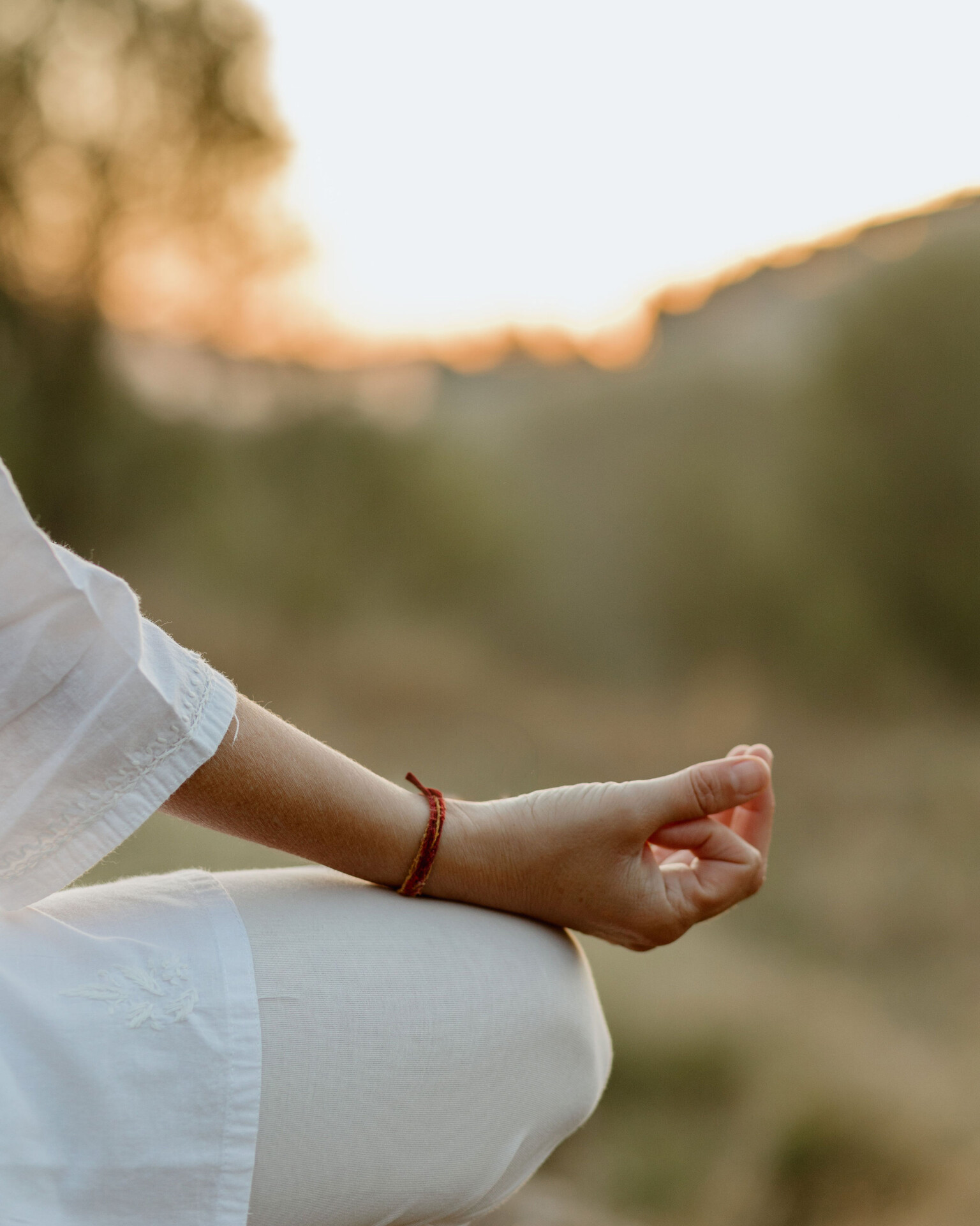 Retiro Yoga Nidra Mantras Cuencos Tibetanos Terapéuticos Alcoy Alicante España Meditación