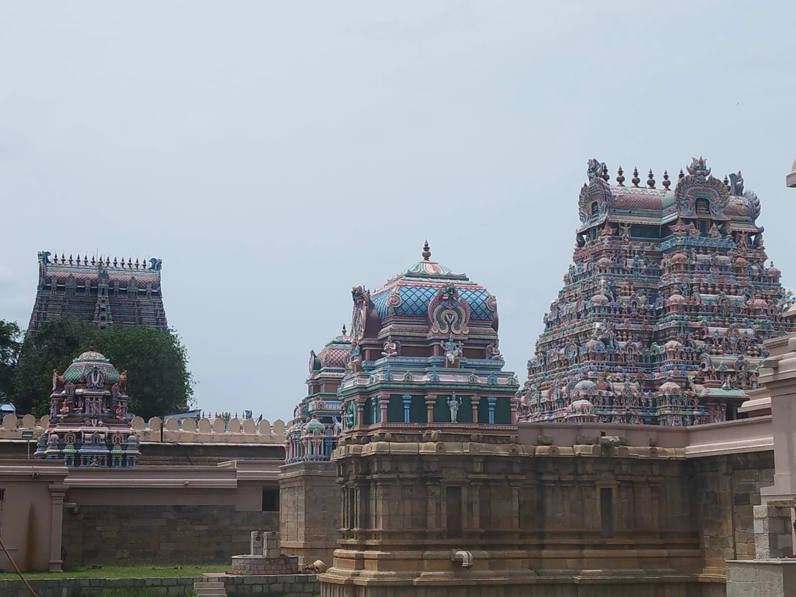 Sur India Yoga Espiritualidad Meditación Advaita Vedanta Retiros Peregrinajes Turismo Tamil Nadu