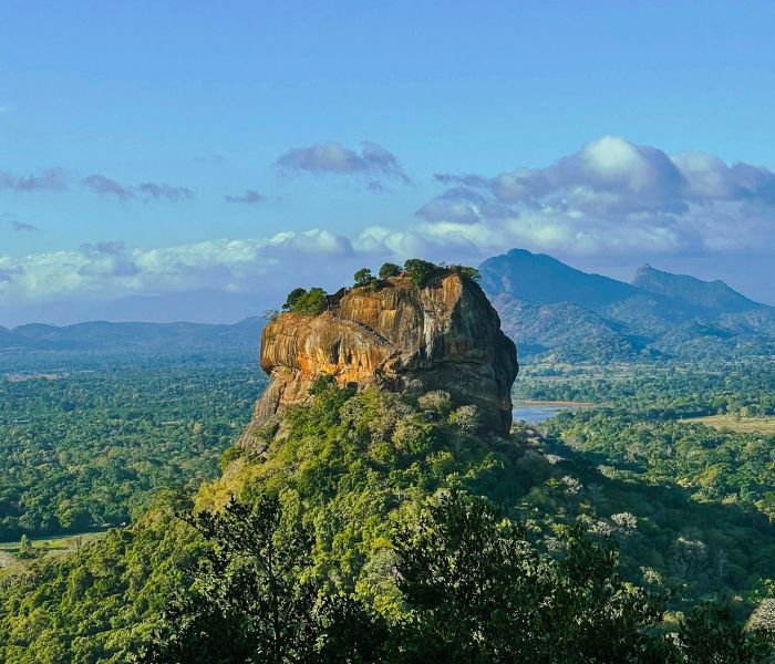 Sri Lanka Viaje Retiro Yoga Meditación Budismo Ayurveda Ambica Devi