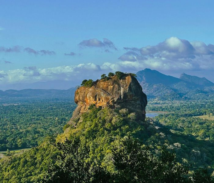 Sri Lanka Viaje Retiro Yoga Meditación Budismo Ayurveda Ambica Devi