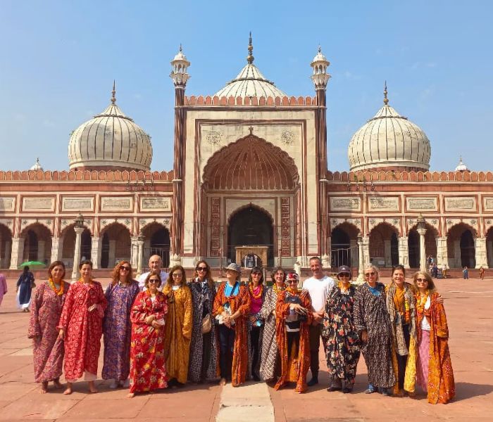 India Yoga Meditación Budismo Ayurveda Viajes Peregrinajes Retiros Espiritualidad Ambica Devi