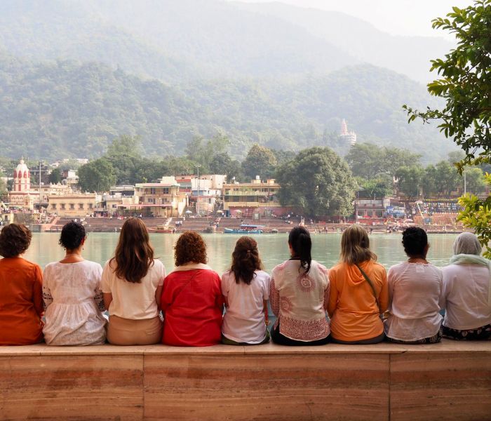 India Yoga Viaje Retiro Formación Peregrinaje Espiritual Rishikesh Ashram Ambica Devi